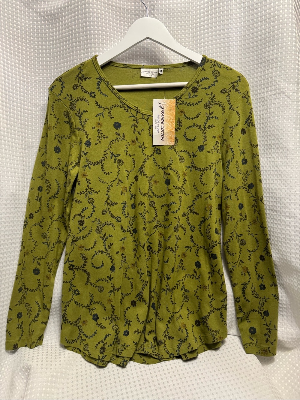 Olive Green Floral Vine Long-Sleeve Tee